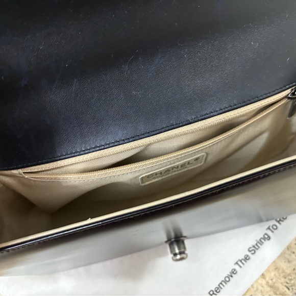 Chanel Large Boy Bag - Picture 10 of 15